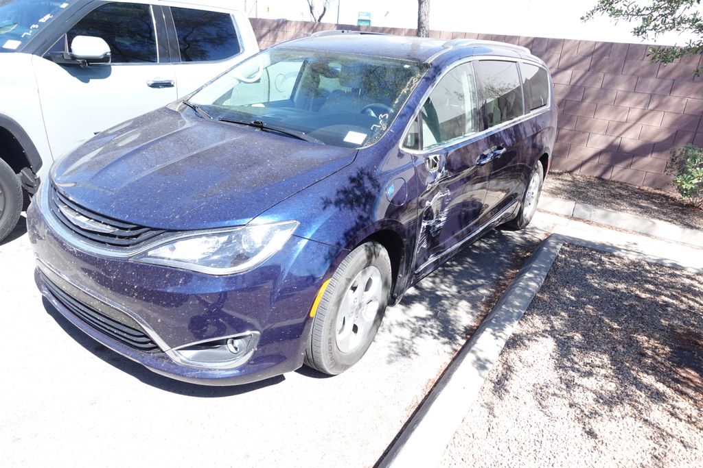 Used 2018 Chrysler Pacifica Hybrid Van