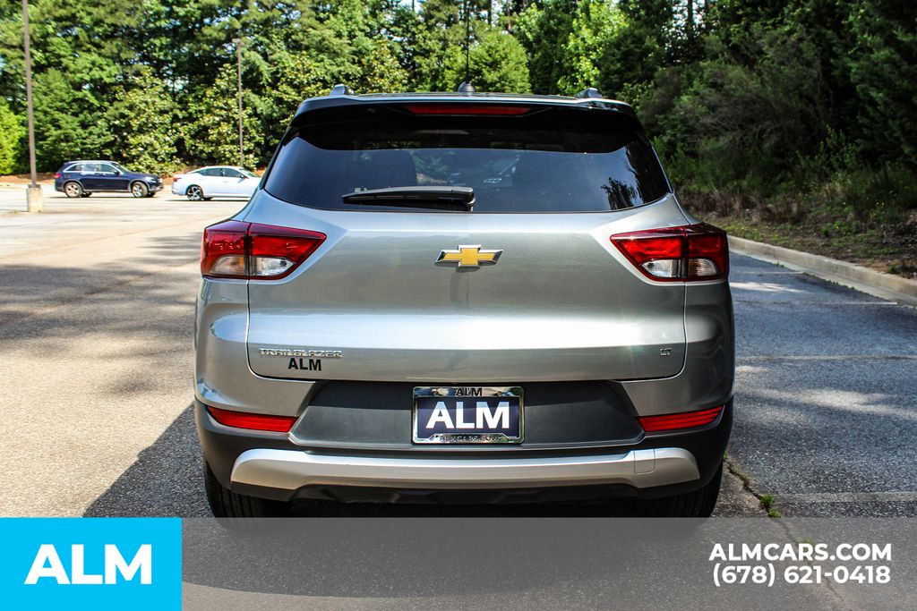 Used 2025 Gray Chevrolet LT image 11