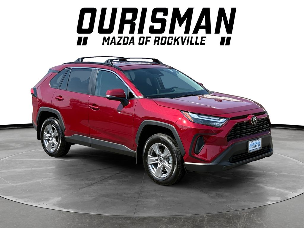 2025 Toyota RAV4 XLE AWD