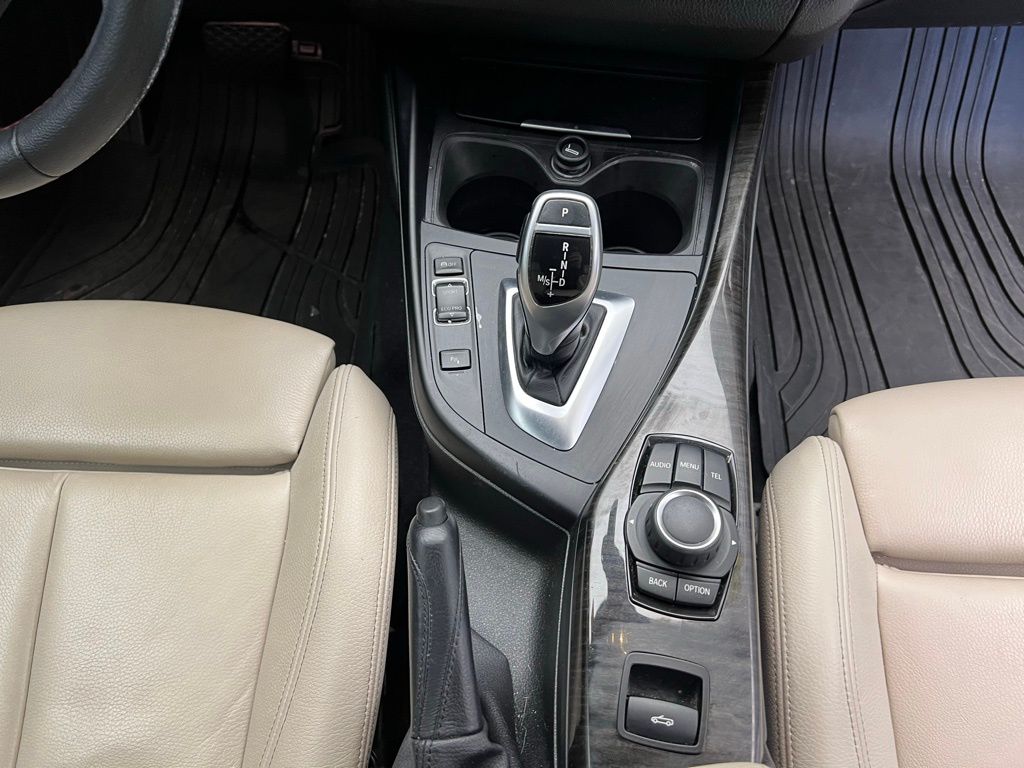 Thumbnail: 2015 BMW 2 Series - 16