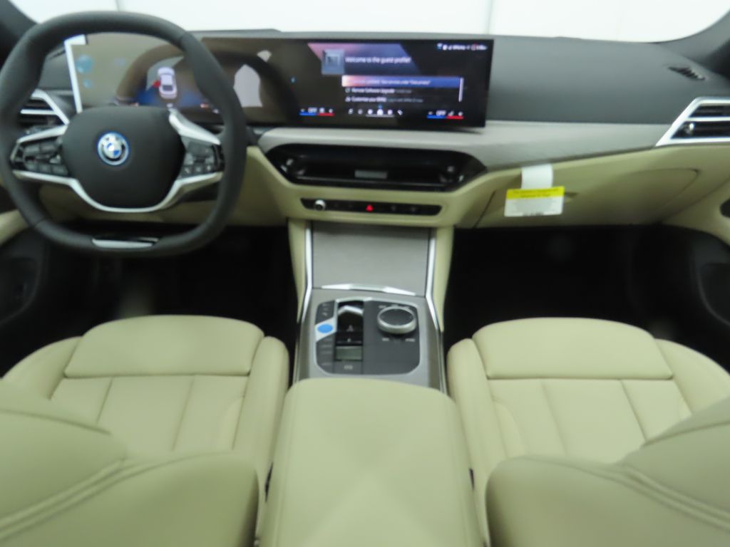 2025 BMW i4 eDrive40 13