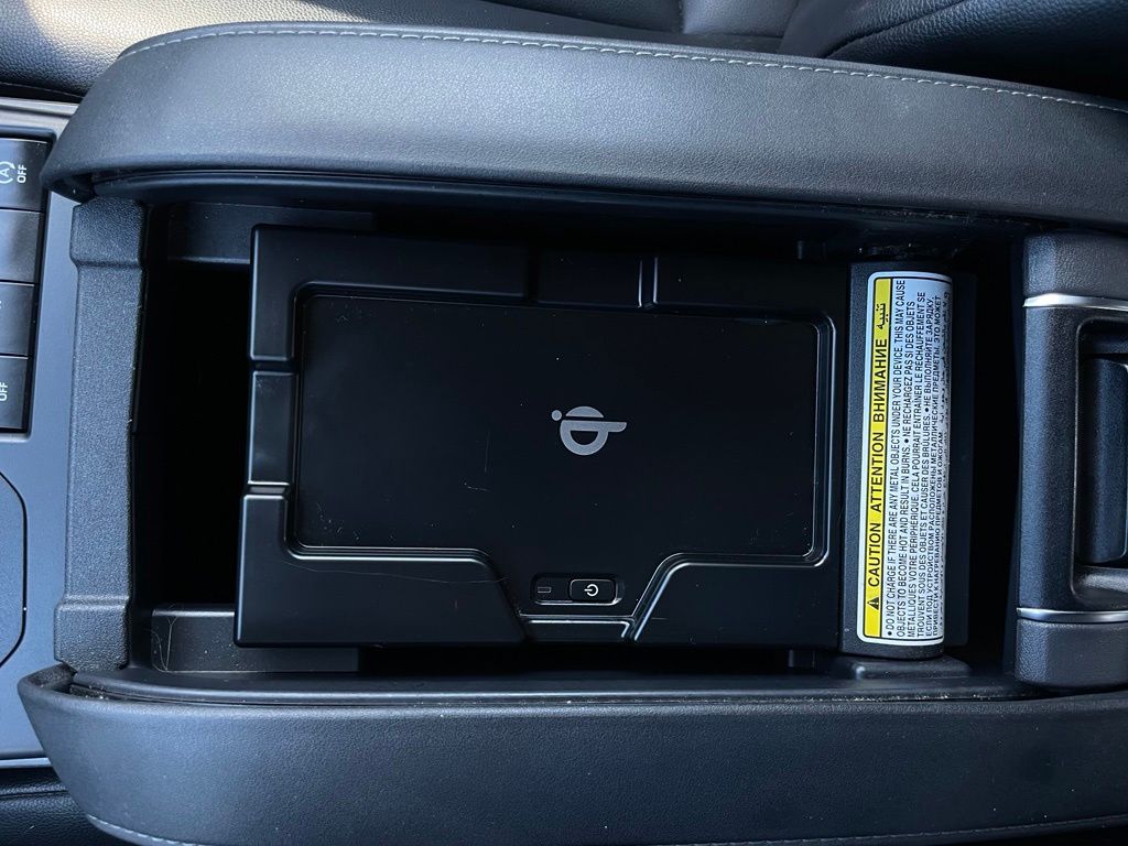 Thumbnail: 2020 Toyota Highlander - 19