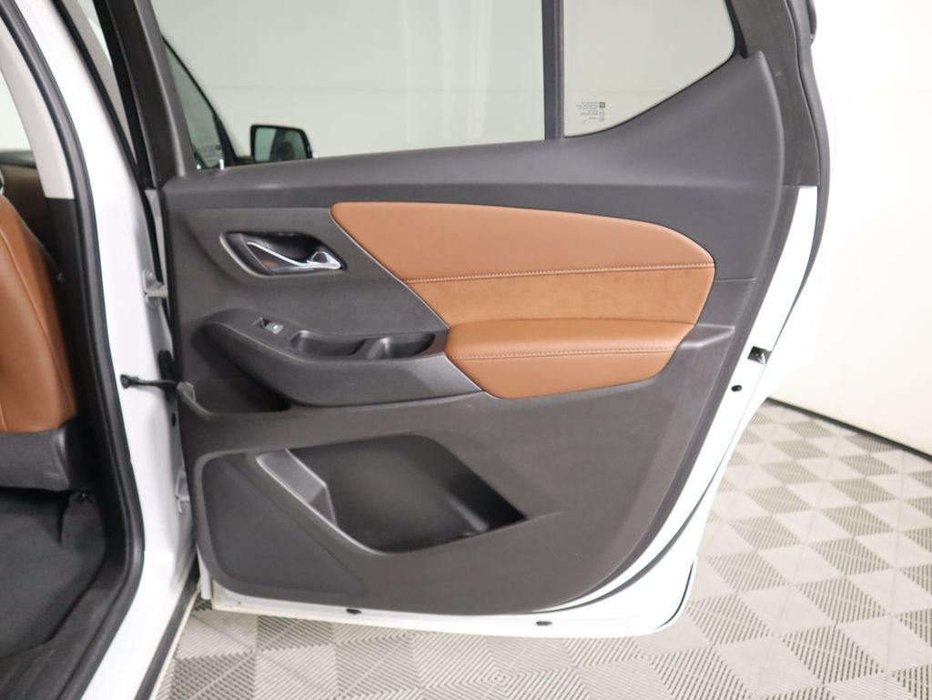 Thumbnail: 2018 Chevrolet Traverse - 27