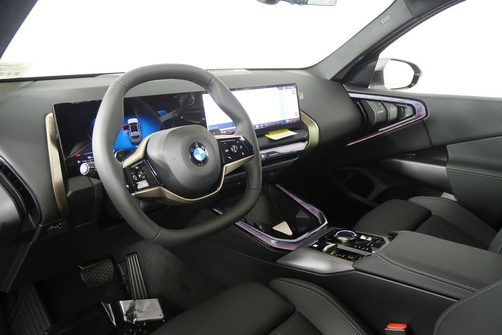 Thumbnail: 2025 BMW X3 - 13