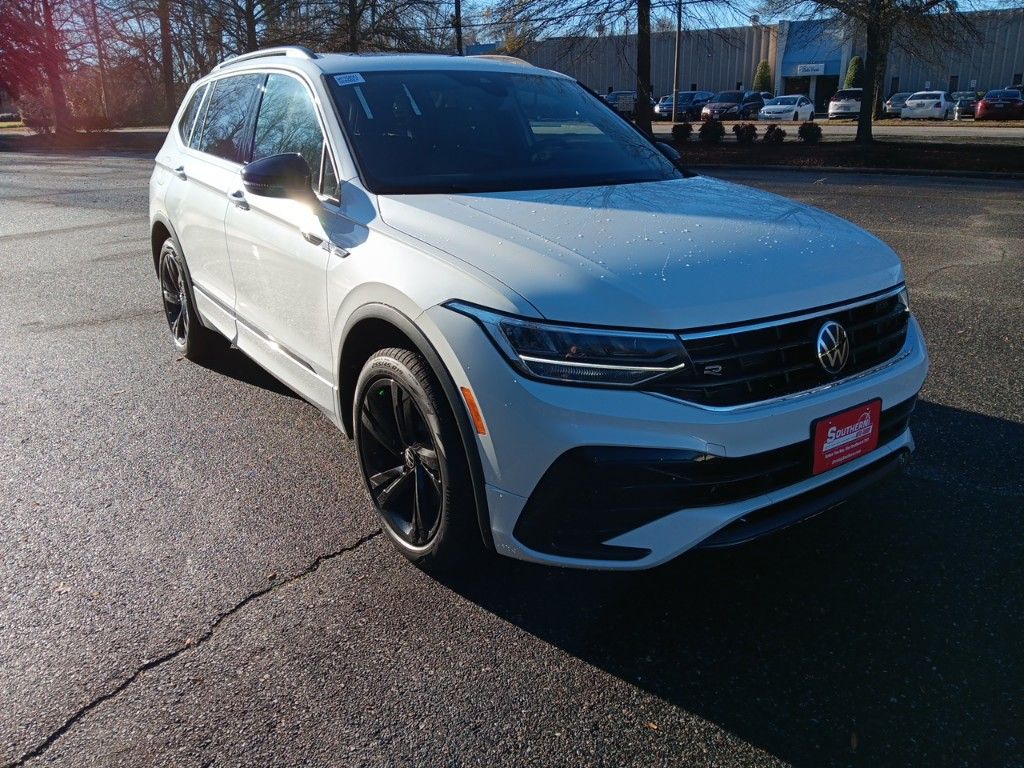 2024 Volkswagen Tiguan 2.0T SE R-Line Black 7