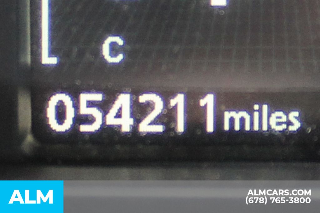 Used 2024 Silver Mitsubishi 2.0 SE image 39