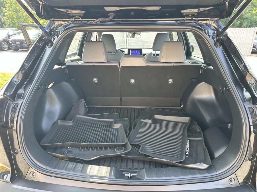 2026 Toyota Corolla Cross S - Photo 27