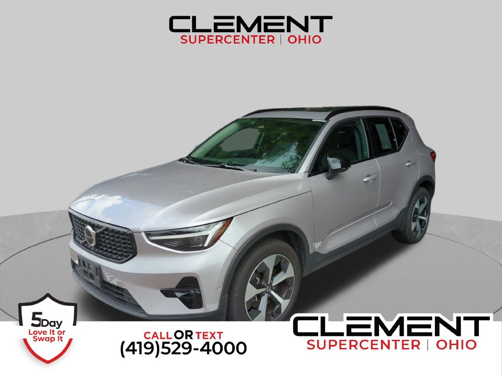 2026 Volvo XC40 B5 Plus
