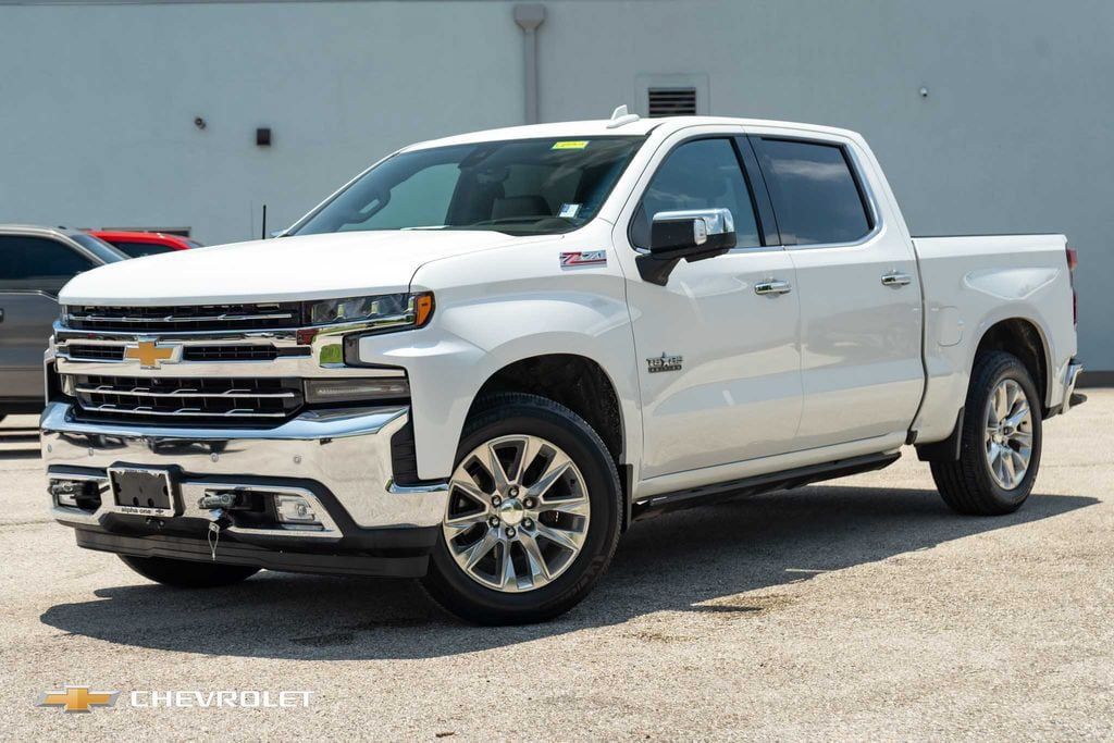 2019 Chevrolet Silverado 1500 LTZ Crew Cab 4WD