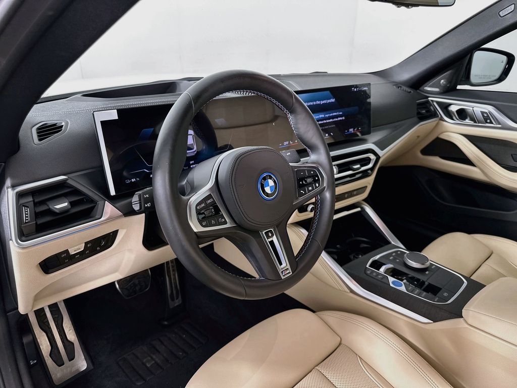 Thumbnail: 2024 BMW i4 - 9