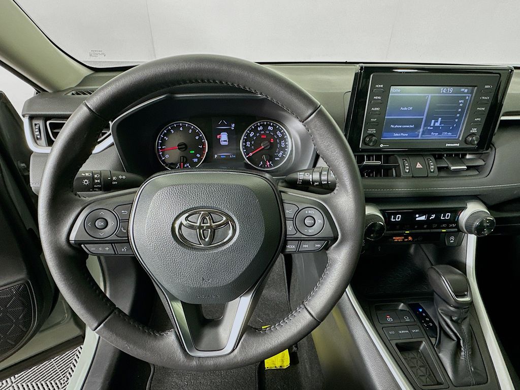 2021 Toyota RAV4 XLE Premium 11