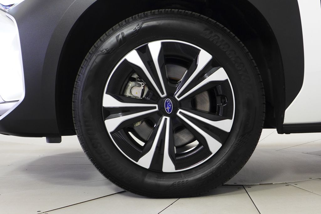 2024 Subaru Solterra Premium 5