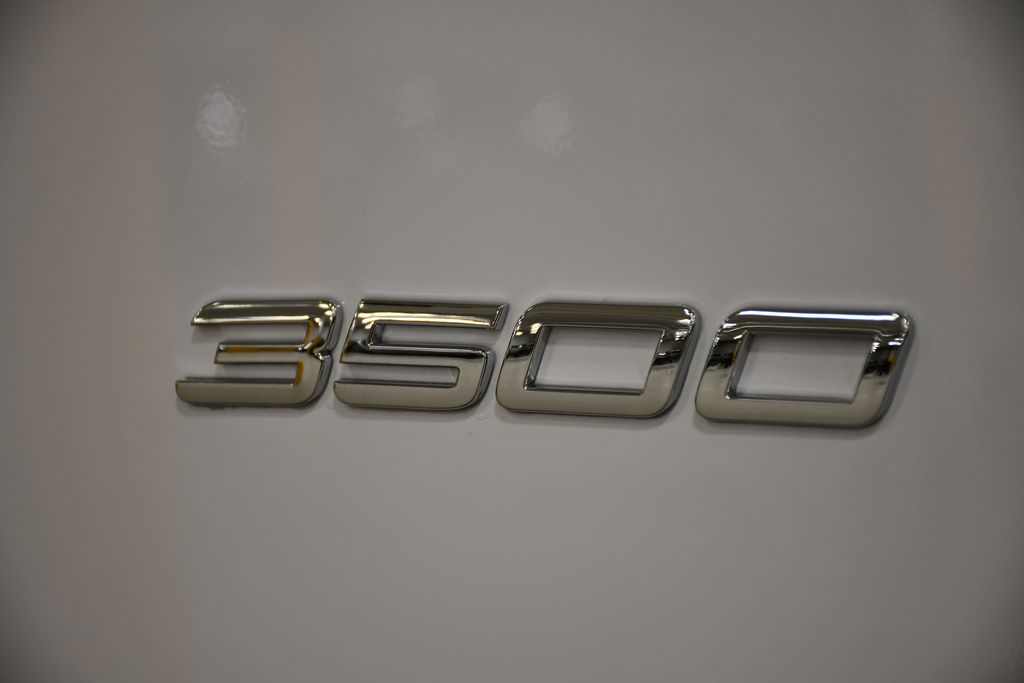 Thumbnail: 2025 Mercedes-Benz Sprinter - 10