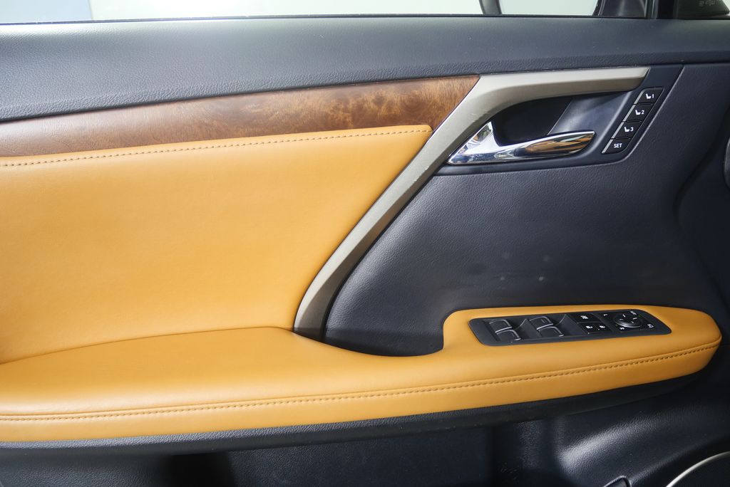 Thumbnail: 2022 Lexus RX - 9