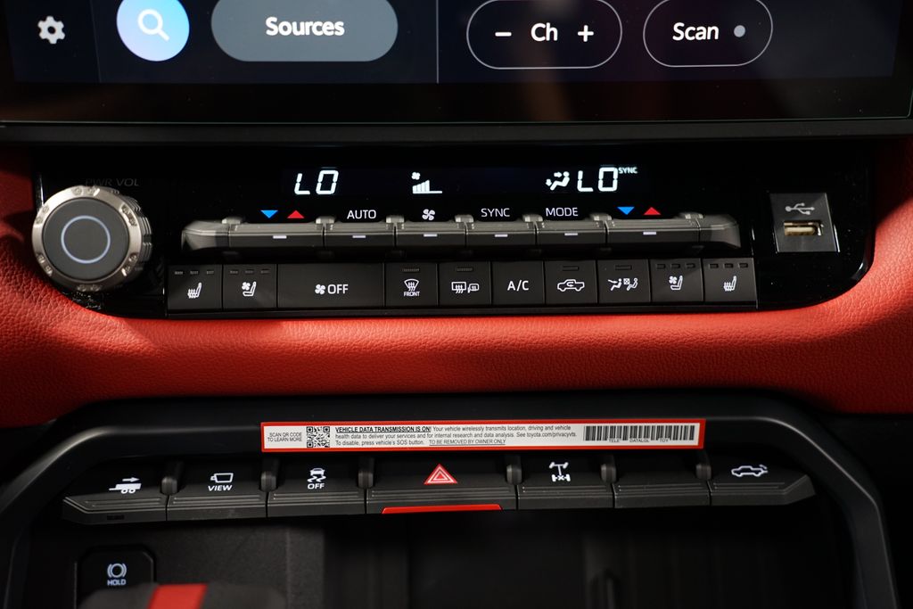 Thumbnail: 2025 Toyota Tundra - 23