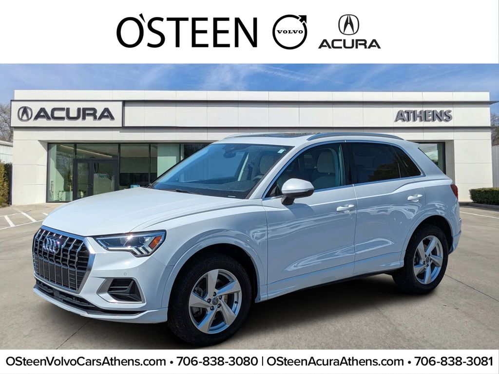 2019 Audi Q3 45 TFSI quattro Premium Plus