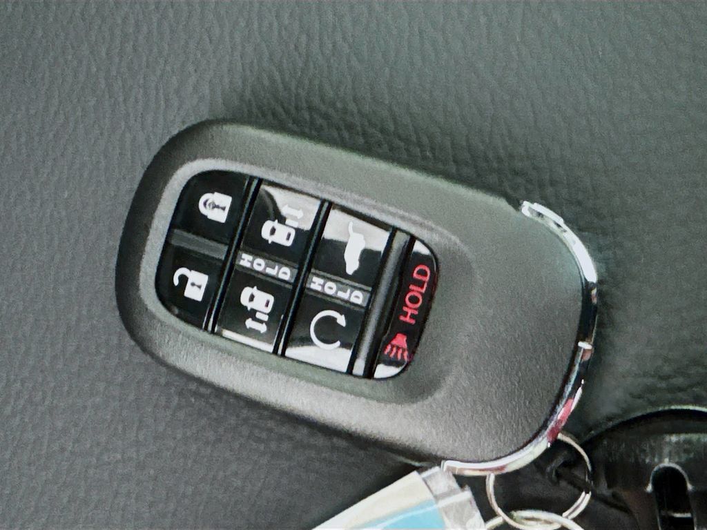 Used Car 2025 Honda Odyssey  Ex-l For Sale Under $40,000 In Austin, Texas