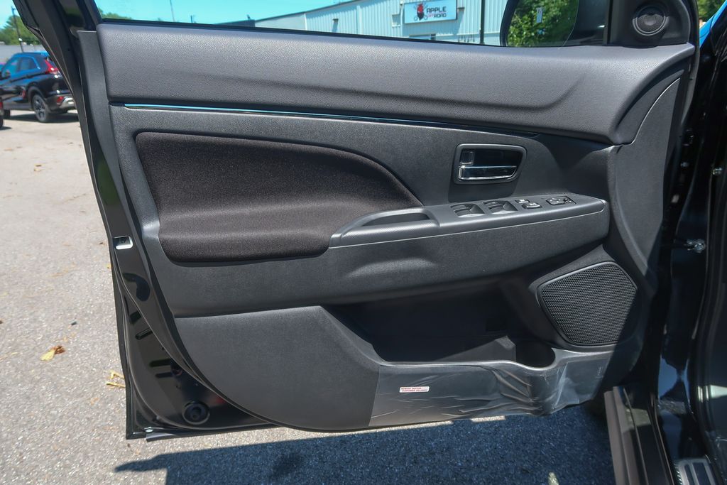 2026 Mitsubishi Outlander Sport 2.0 ES