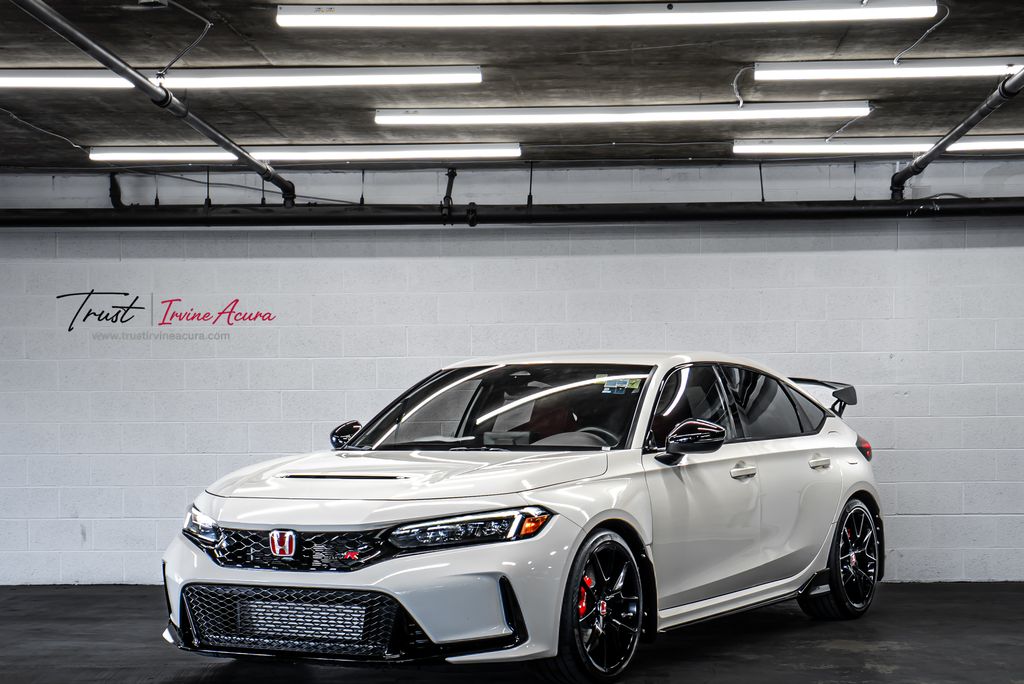 2025 Honda Civic Type-R's photo