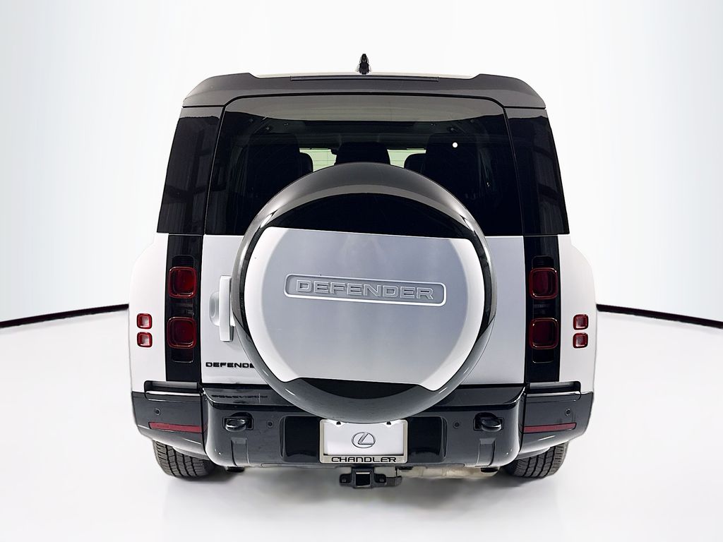 Thumbnail: 2024 Land Rover Defender - 6
