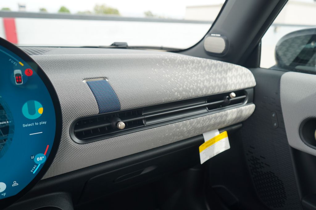 Thumbnail: 2026 MINI Cooper - 11