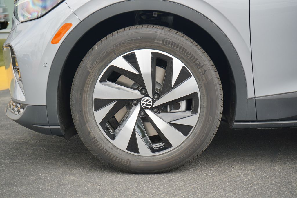 2025 Volkswagen ID.4 Pro 2