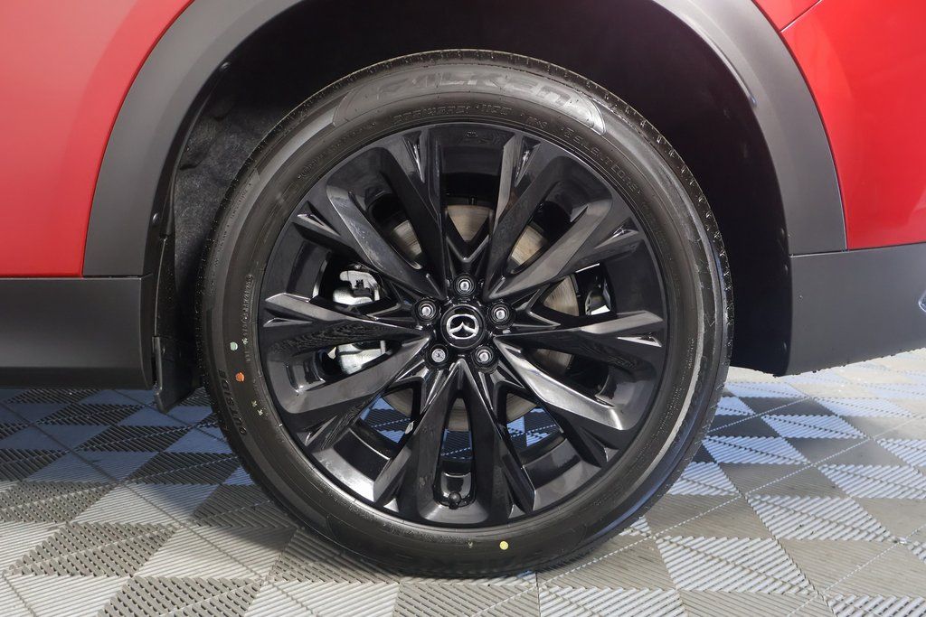Thumbnail: 2025 Mazda CX-90 - 10