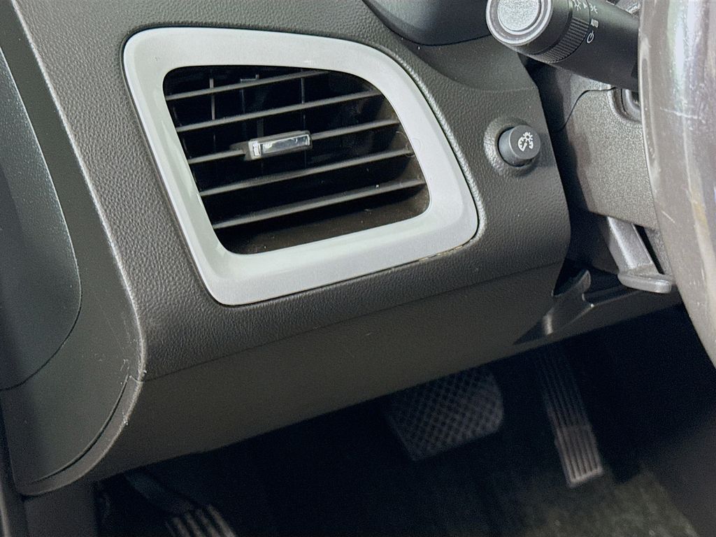 Thumbnail: 2017 GMC Terrain - 10