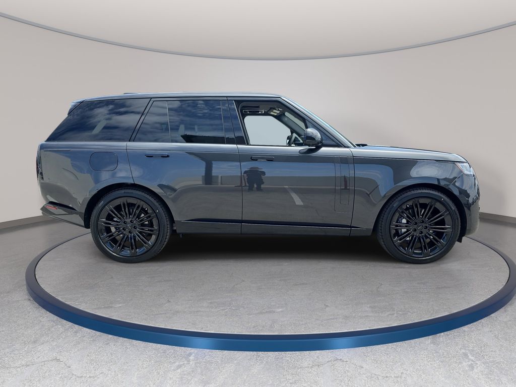 New 2026 Gray Land Rover SE image 4