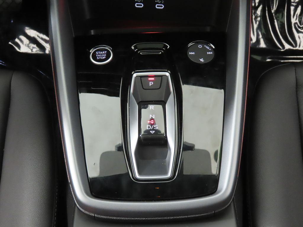 Thumbnail: 2025 Audi A3 - 22