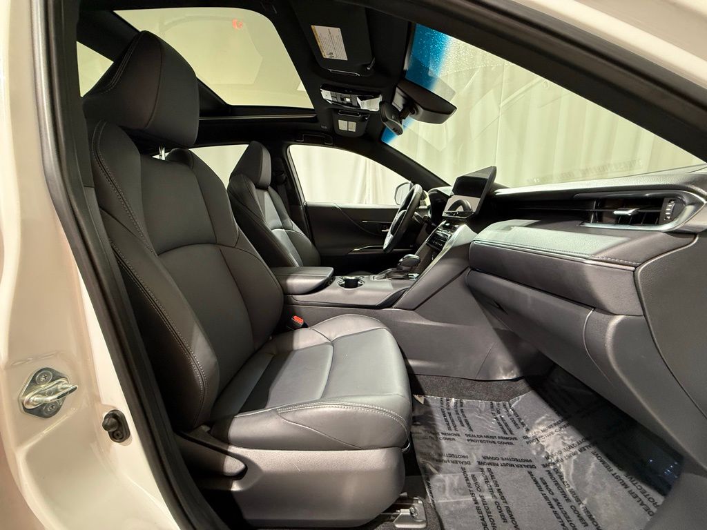 2023 Toyota Venza Nightshade Edition 23