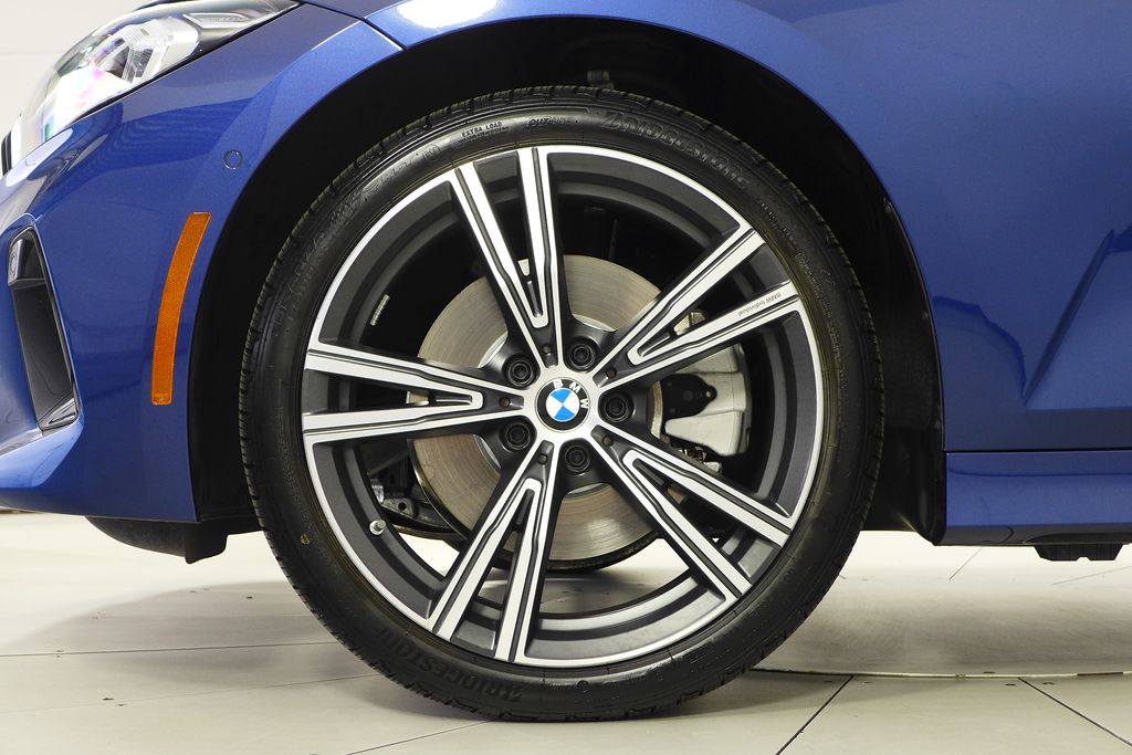 2024 BMW 3 Series 330i xDrive 5