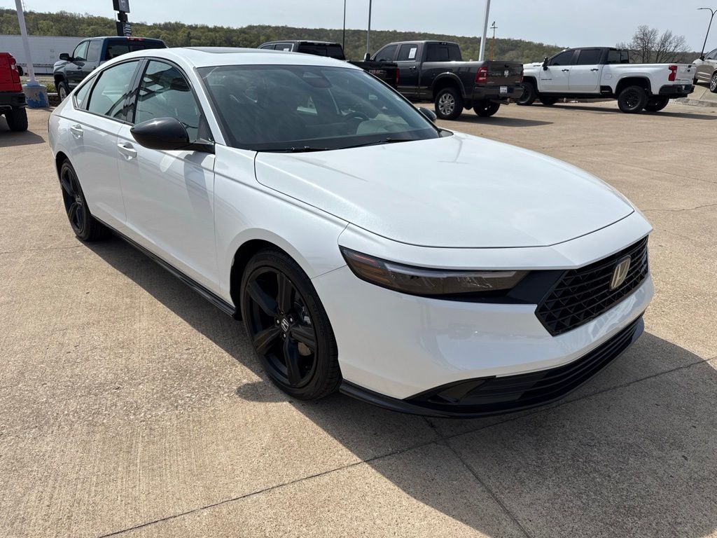 White 2023 Honda Accord Hybrid Sport-L FWD Sedan Front-Wheel Drive Continuously Variable Transmission