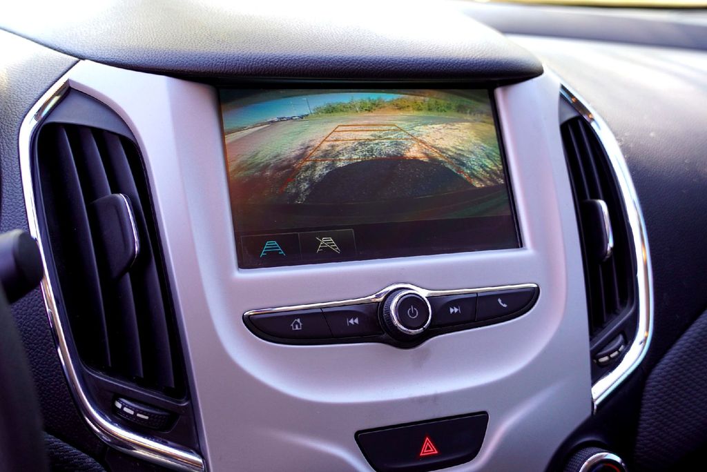 Used Car 2018 Chevrolet Cruze  Ls For Sale Under $10,000 In Taylor, Texas