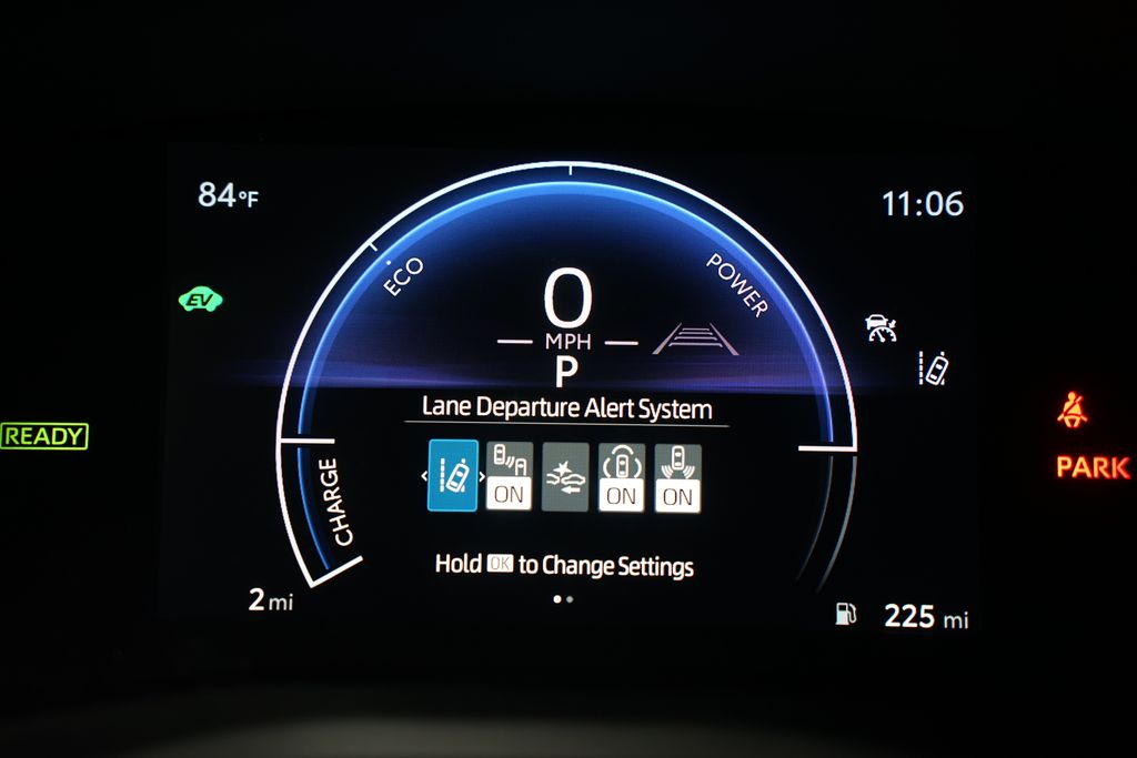 2025 Toyota Camry LE 16