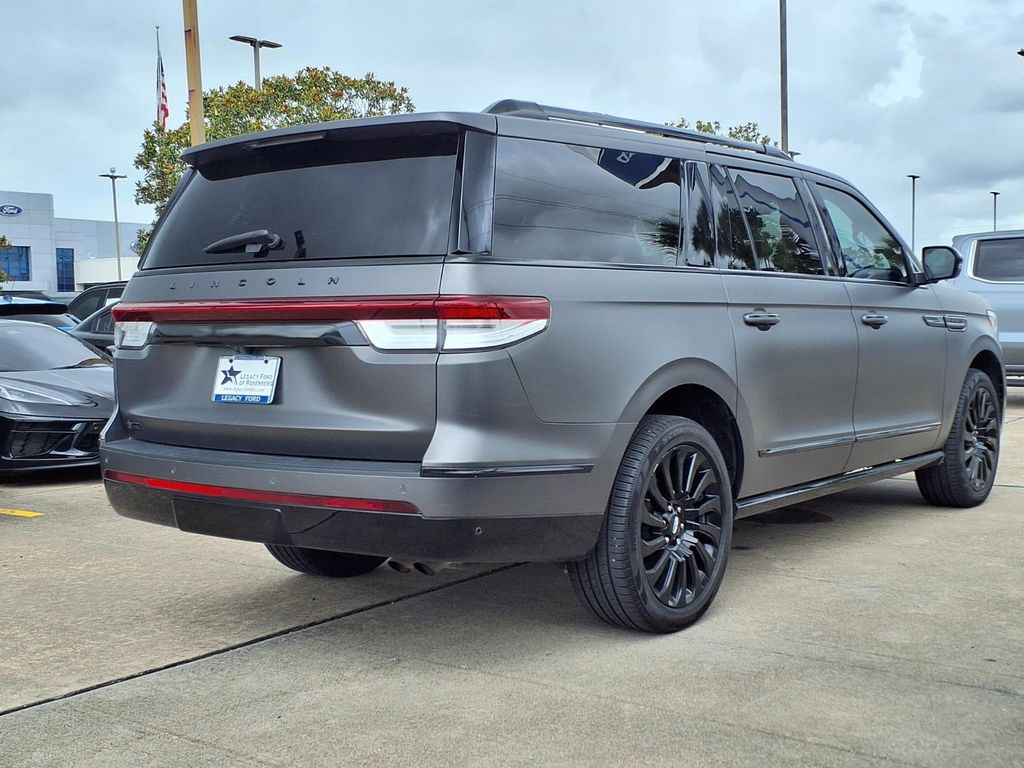 2024 Lincoln Navigator L Black Label Gray at Wharton Ford