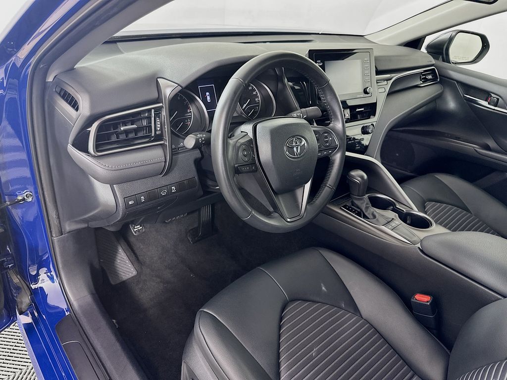 Thumbnail: 2024 Toyota Camry - 9