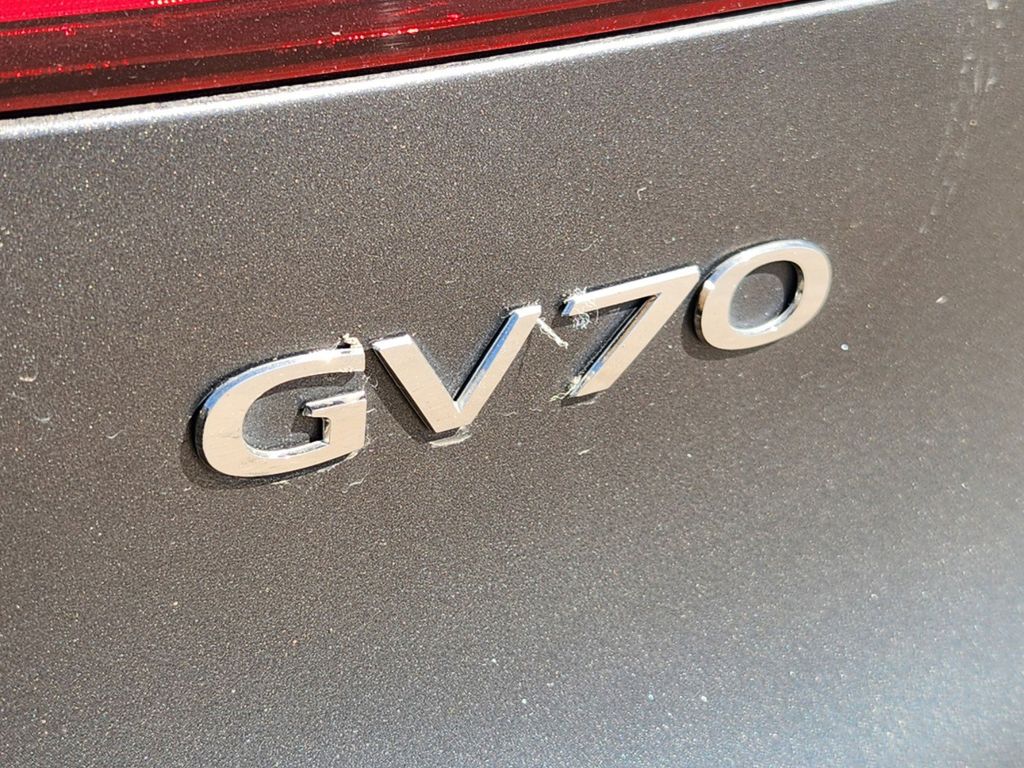 2023 Genesis GV70 3.5T Sport 4