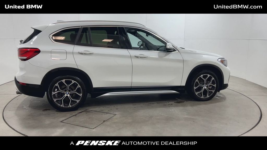 2022 BMW X1 xDrive28i 9