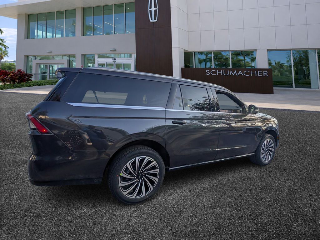 new 2026 Lincoln Navigator L car, priced at $126,415