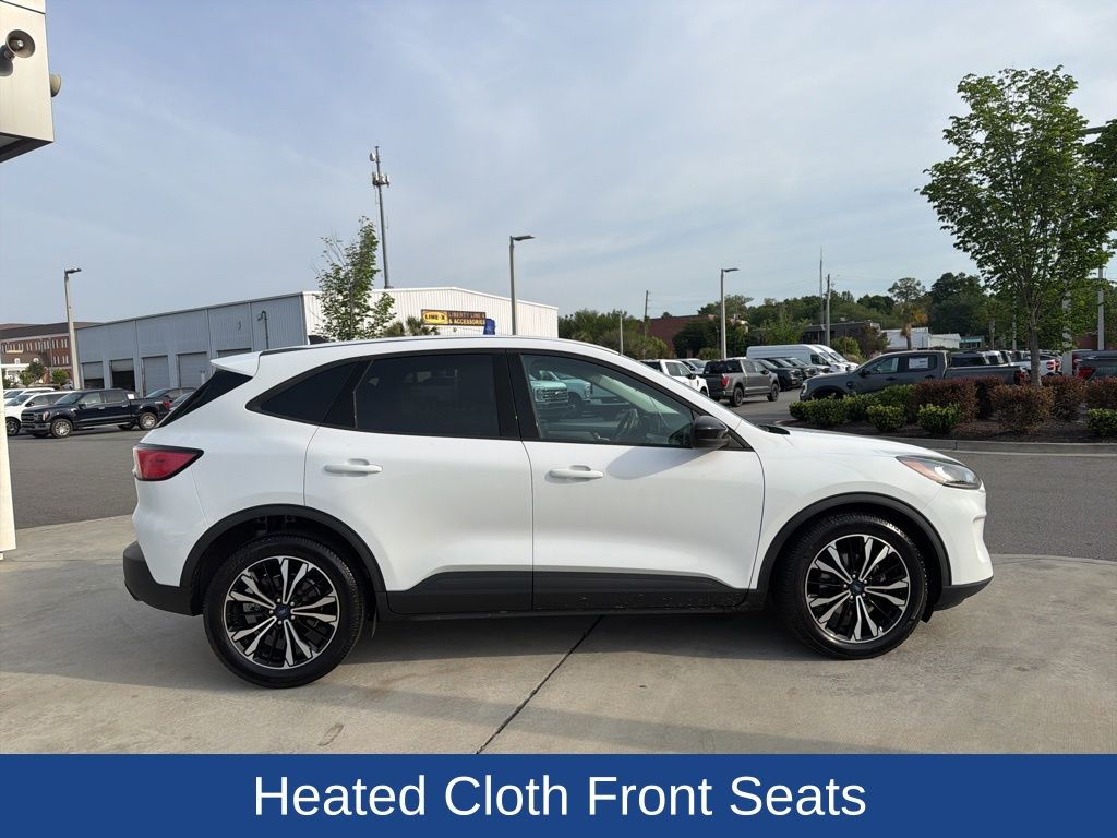 2021 Ford Escape SE