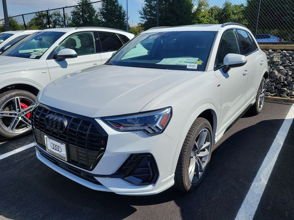 2024 Audi Q3  -
                Vienna, VA