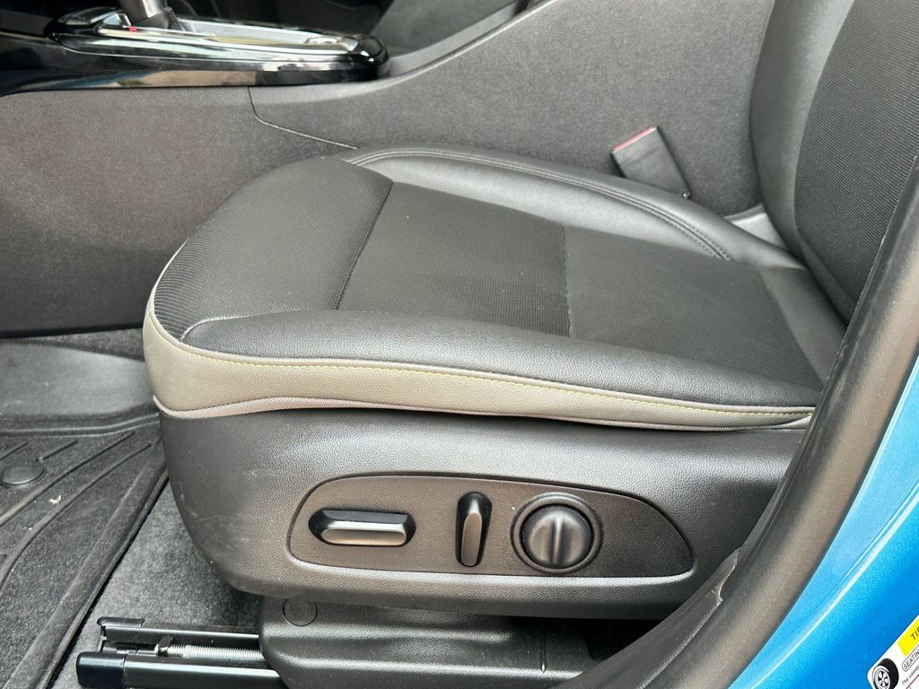 Used Car 2025 Chevrolet Trax  Activ For Sale Under $30,000 In Austin, Texas