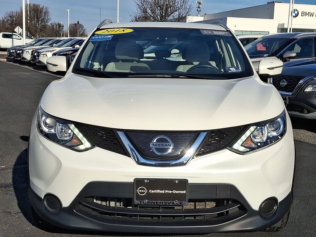 Thumbnail: 2018 Nissan Rogue Sport - 2