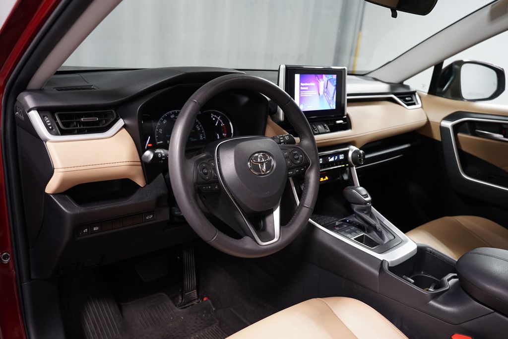Thumbnail: 2024 Toyota RAV4 - 7
