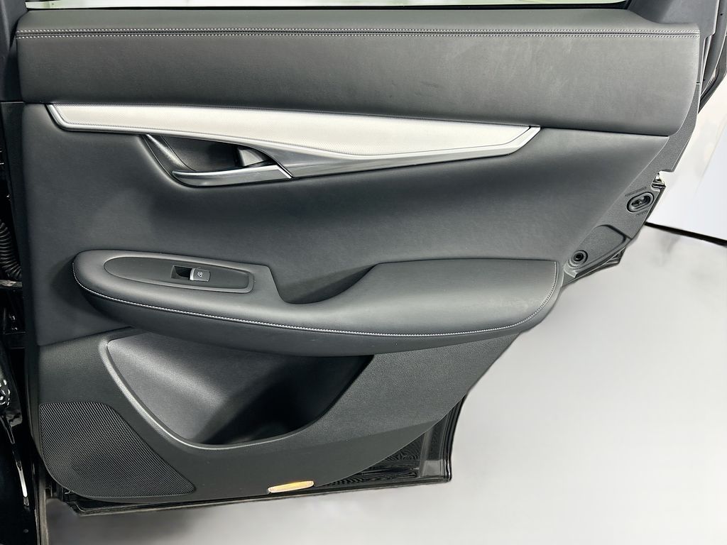 Thumbnail: 2021 INFINITI QX50 - 25