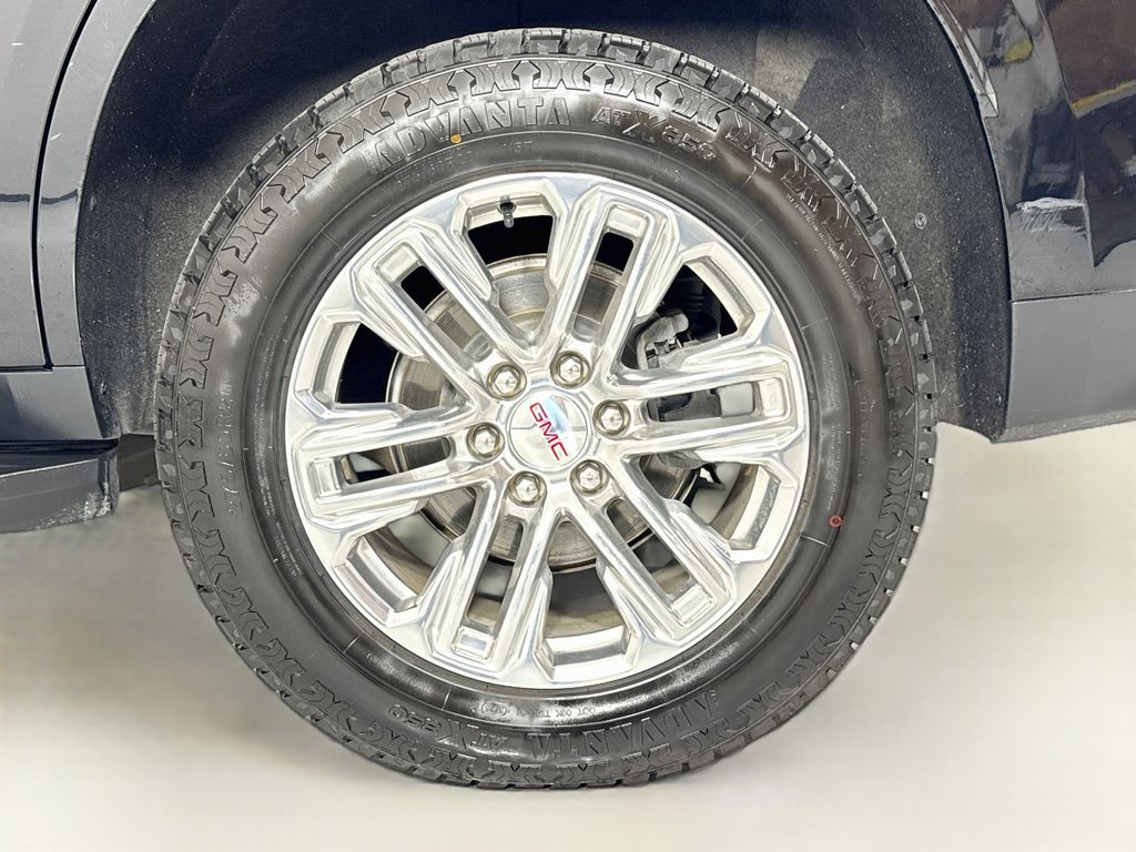 2021 GMC Yukon SLT - Photo 9