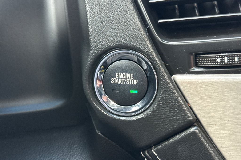 used 2018 GMC Yukon car, priced at $38,929