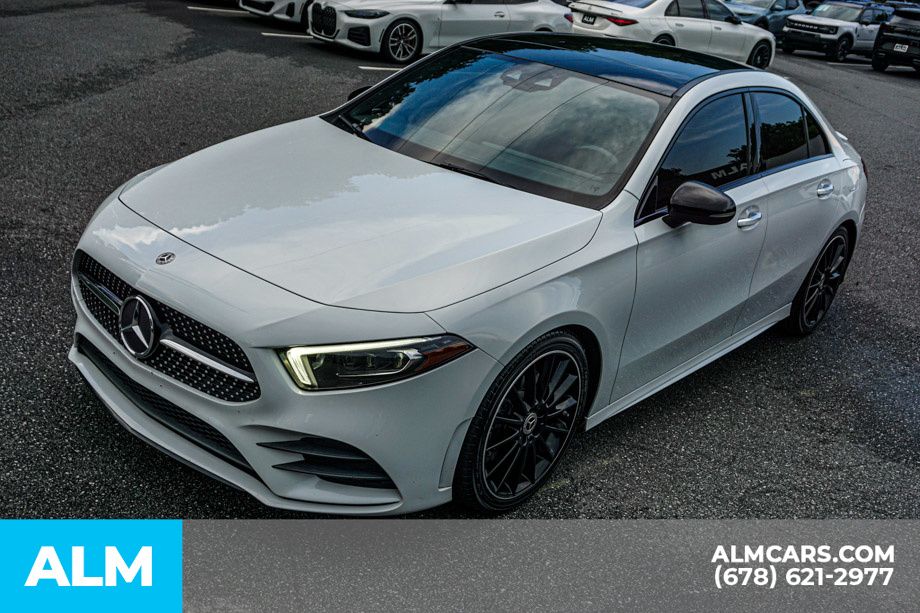 Used 2019 White Mercedes-Benz A 220 image 15