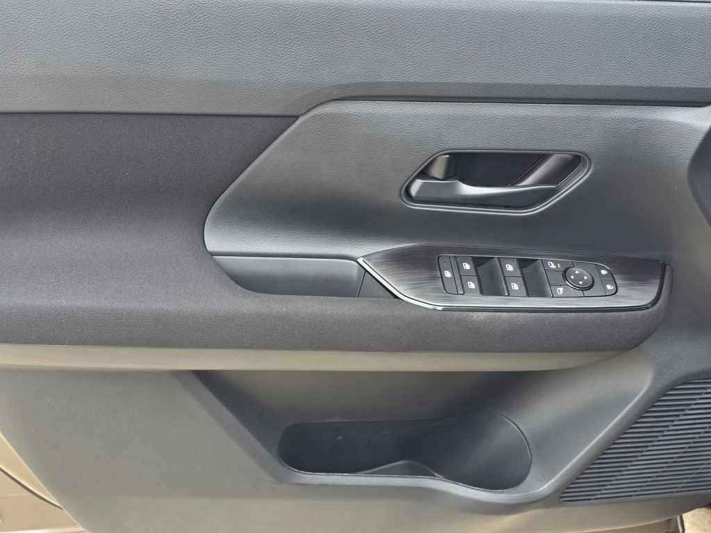 2026 Nissan Kicks S - 7